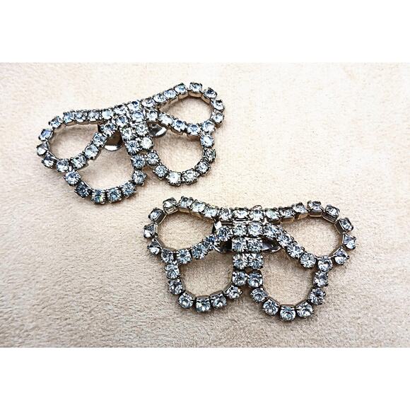 Pair of Vintage Silver Tone Rhinestone BOW Shoe Clips - Picture 1 of 3